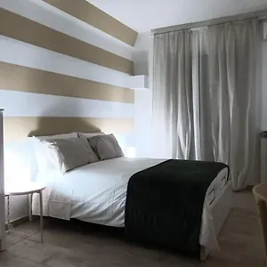 Fifth Floor Napoli